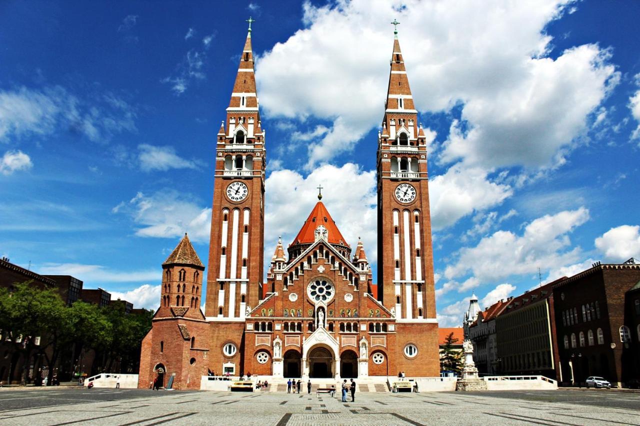 Szeged Suncity Apartman Segedin Dış mekan fotoğraf